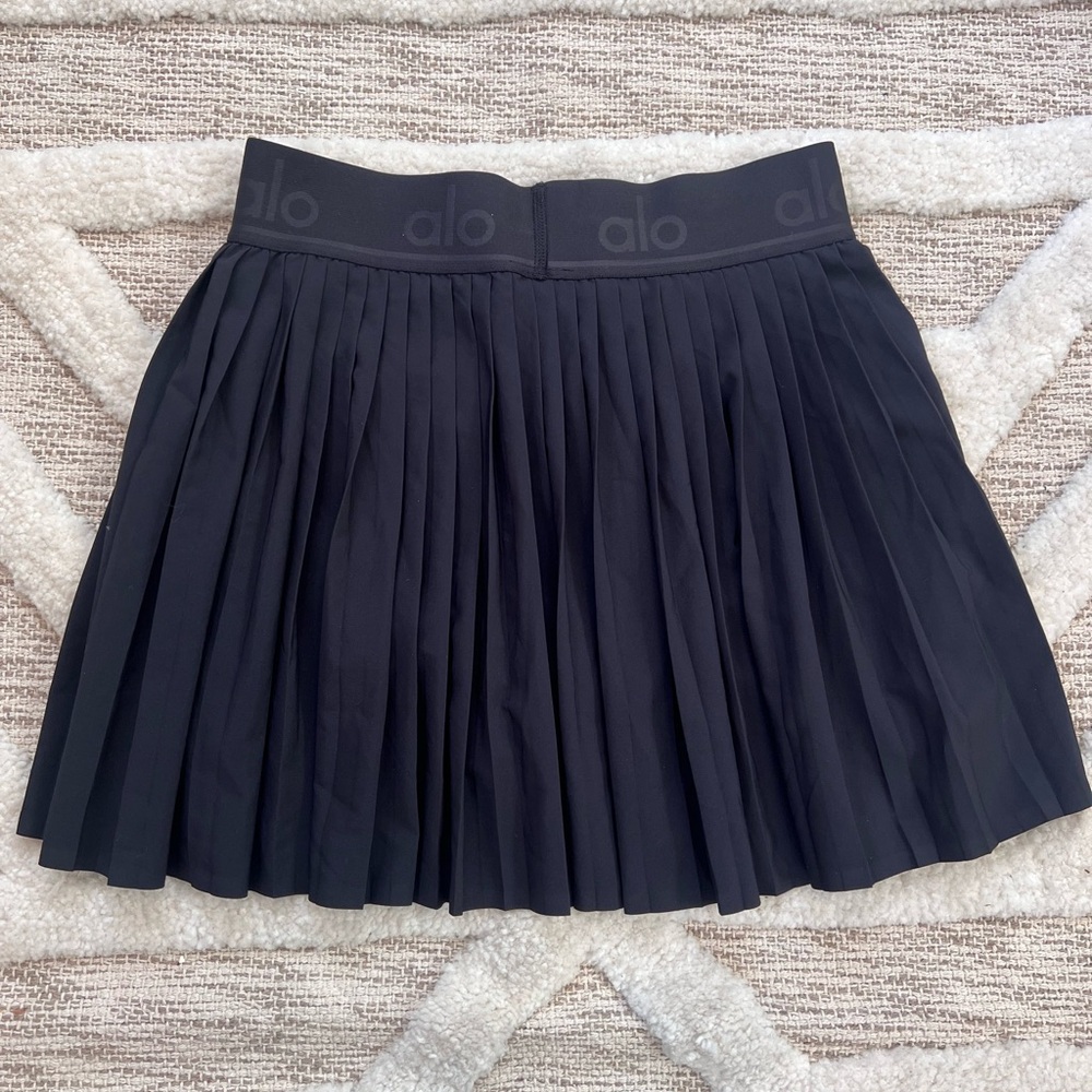 ALO Yoga Aces Tennis Pleated Skirt Black XS excellent condition - Picture 7 of 8